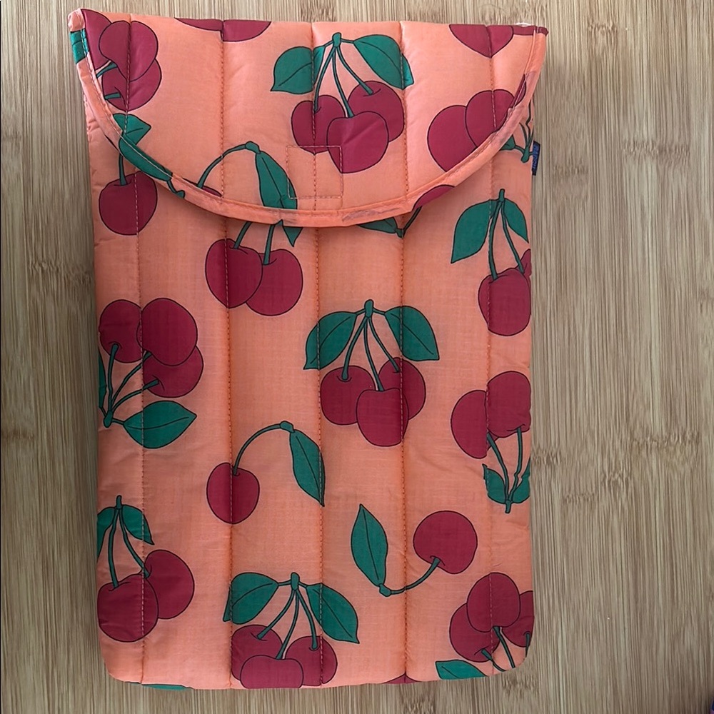 Baggy Laptop Sleeve Cherry Print 16”